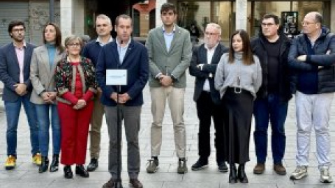 Junts endurece el tono en migración y emula el discurso de la extrema derecha