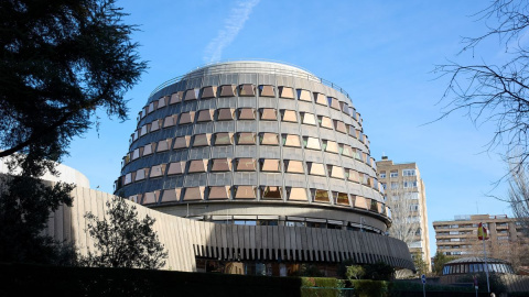 Vista de la fachada del Constitucional, a 9 de enero de 2023, en Madrid.