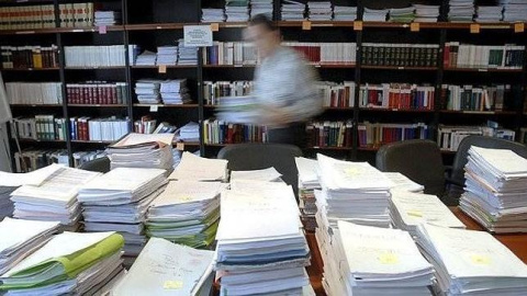 Un juzgado de Tenerife, cuyos trabajadores denunciaron en 2013 que no disponía de destructor de documentos. EFE