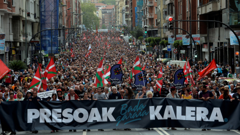 Manifestación en Bilbao el pasado abril en favor de los presos de ETA. REUTERS/Vincent West