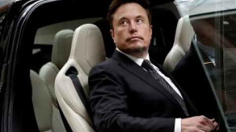 Empleados de Elon Musk le acusan de consumir drogas y poner en riesgo sus empresas