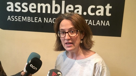 La presidenta de l'ANC, Elisenda Paluzie, a la seu de l'entitat. | Europa Press.