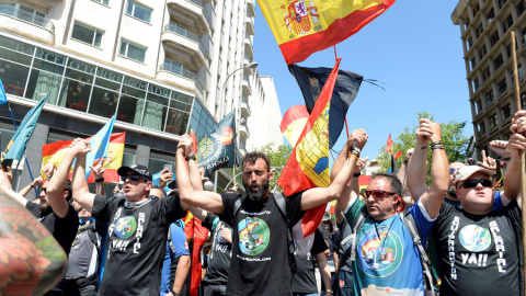 Manifestación por la "equiparación salarial real" convocada por la asociación de Justicia Salarial Policial (Jusapol), en Madrid. EFE/Víctor Lerena