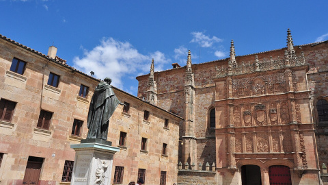 Patio de Escuelas de la USAL. Imagen de archivo