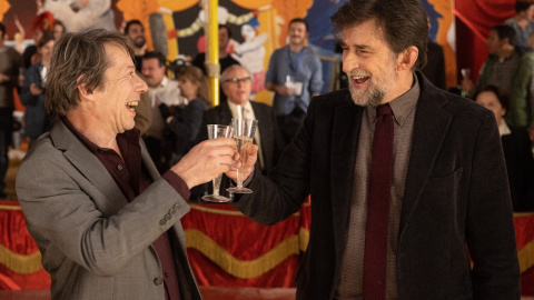 Matthieu Amalric y Nanni Moretti, en una secuencia de la película 'El sol del futuro'.