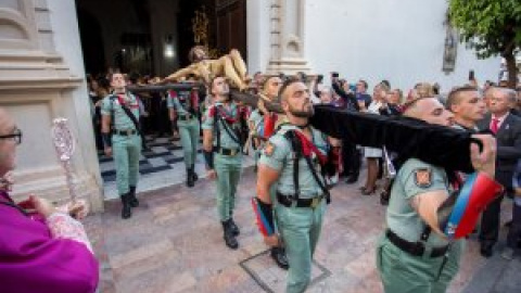 Defensa publicó una guía con oraciones religiosas para las procesiones militares de Semana Santa