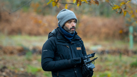 El director Rodrigo Sorogoyen, durante el rodaje de 'As bestas'.