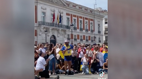 Ignatius Farray en la Puerta del Sol, en Madrid.