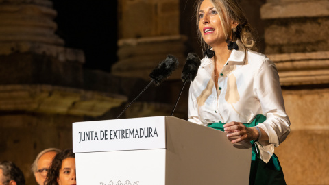 La presidenta de la Junta de Extremadura, María Guardiola, durante gala de entrega de las Medallas de Extremadura, a 7 de septiembre de 2023.