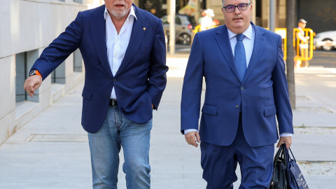 El excomisario José Manuel Villarejo a su llegada a una vista a la Audiencia Nacional, a 31 de julio de 2023, en Madrid.