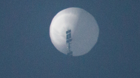 Captura de vídeo del globo aerostático espía que sobrevolaba Estados Unidos.