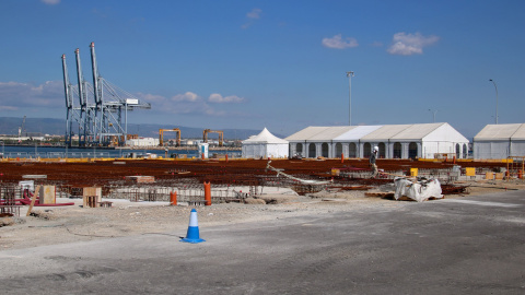 Espai del Moll de Balears on s'està construint la nova terminal de creuers del Port de Tarragona.