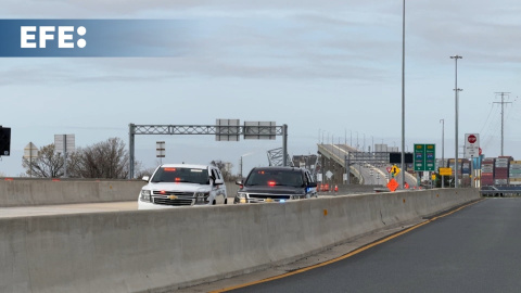 Autoridades rebajan a 6 la cifra de personas buscadas tras el colapso del puente en EEUU