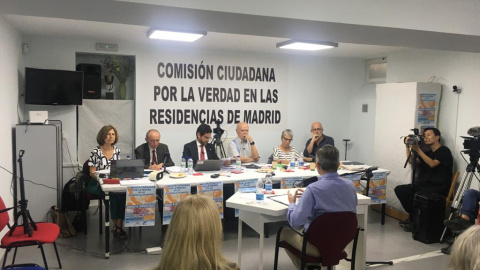 Comisión ciudadana para la investigación de las muertes en las residencias de Madrid durante la primera ola de la covid, a 15 de septiembre de 2023.