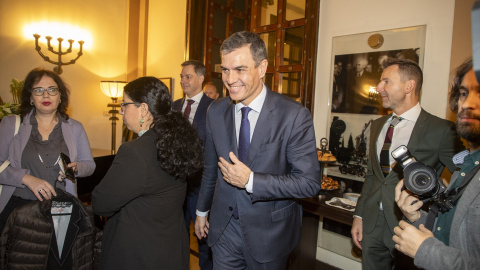 Imagen de archivo del presidente del Gobierno, Pedro Sánchez, y el primer ministro belga, Alexander de Croo, en su pasada visita a Israel, Palestina y Egipto, a 23 de noviembre de 2023.