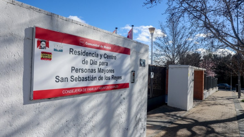 Entrada a un residencia pública de mayores en San Sebastián de los Reyes (Madrid). - Ricardo Rubio / Europa Press