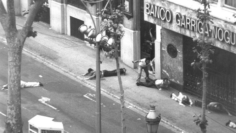 Rehenes del asalto al Banco Central de Barcelona.