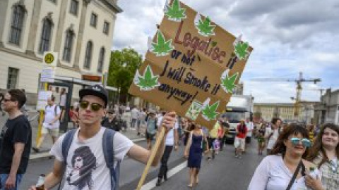 Sumar se fija en Alemania y pregunta al Gobierno su posición sobre la legalización de la marihuana