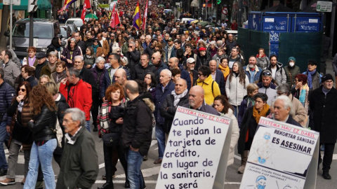 Manifestantes por la sanidad pública