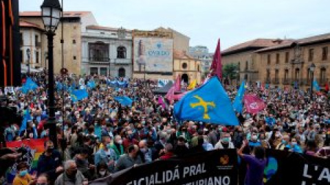 Miles de personas reclaman la oficialidad del asturiano