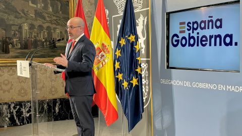 Francisco Martín Aguirre, delegado del Gobierno en Madrid, durante una rueda de prensa celebrada este viernes 5 de abril.