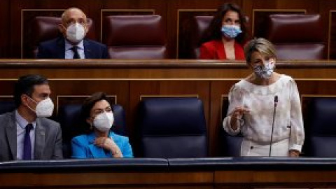 Yolanda Díaz, al PP: "Los españoles recuerdan sus viernes negros con recortes a las pensiones, desahucios y dolor"