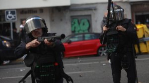 Brutalidad policial contra protestas obreras y malos tratos en las cárceles, la sombra que planea sobre Marlaska