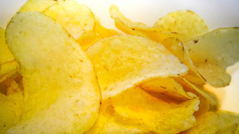 Foto de archivo de patatas fritas.