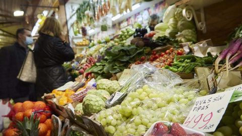 Los precios de alimentos y bebidas crecieron en diciembre hasta un 15.3% más