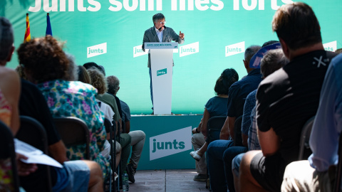 Foto de archivo del expresidente de la Generalitat de Catalunya, Carles Puigdemont, interviene durante de Junts, a 27 de julio de 2024, en Amélie-les-Bains-Palalda, Francia.