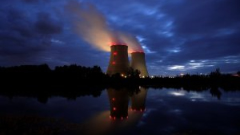 Los expertos que asesoran a la Comisión Europea cuestionan la decisión de calificar como energías verdes al gas y las nucleares