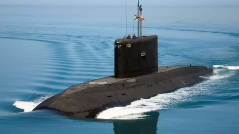 Submarino de combate ruso 'Rostov-na-Donu'.