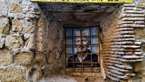 Mural dedicado al fundador de Wikileaks, Julian Assange, en Nápoles (Italia).