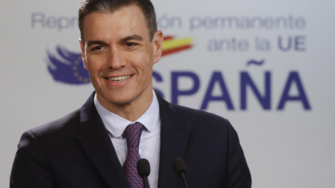 El presidente del Gobierno, Pedro Sánchez, ofrece una rueda de prensa en Bruselas este 10 de febrero de 2023.