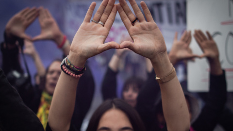 Otras miradas - El derecho al aborto, un problema para el PP