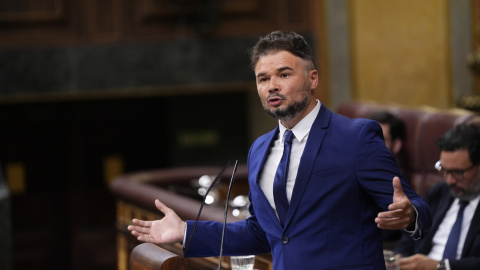 El portaveu d'ERC al Congrés, Gabriel Rufián, aquest dimarts al debat d'investidura d'Alberto Núñez Feijóo.