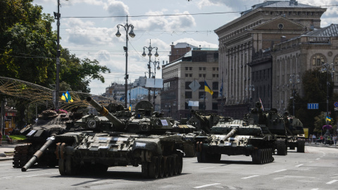 Tanques desfilando en la celebración del Día de la Independencia de UCrania en Kiev, Curania, a 23 de agosto de 2023.