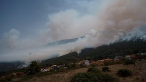 La reactivación del incendio de Tenerife obliga a evacuar a 3.000 personas