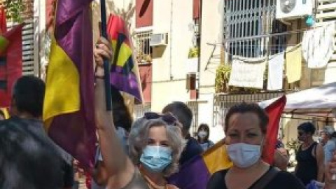 Embargada por protestar contra los reyes en el barrio más pobre de España: "Me quedó la cuenta a cero"