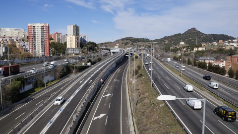 Les carreteres que separen Vallbona del barri veí, Torre Baró.