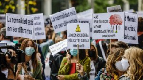 Educadores y sanitarios triplican las bajas laborales por problemas de salud mental en siete años