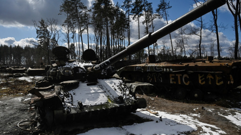 09/03/2023. Tanques rusos destruidos al sur de Kiev, a 6 de marzo de 2023.