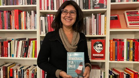 Carmen Ilizarbe, autora del libro 'La democracia y la calle'.