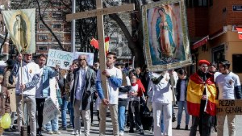 Continúa el acoso contra las mujeres que acuden a clínicas abortivas pese a la ley que lo penaliza