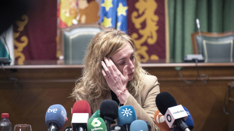 La alcaldesa de Maracena (Granada), Berta Linares (PSOE), durante la rueda de prensa