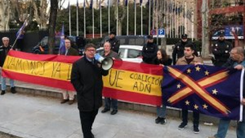 Un club de Donostia que solo acepta socios varones acoge un acto ultraderechista contra el proceso de paz en Euskadi