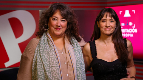 La directora de Público, Virginia Pérez Alonso, junto a la actriz y directora de cine, María Botto. — Jaime García-Morato