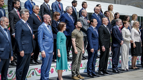 Los líderes europeos durante la cumbre celebrada en Moldavia, a 1 de junio de 2023.