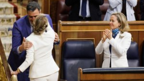 Yolanda Díaz y Pedro Sánchez ensayan tándem en la moción de censura de Vox