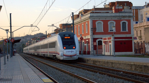 L'estació de Montcada i Reixac, que serà remodelada com a part del mateix projecte que el soterrament.